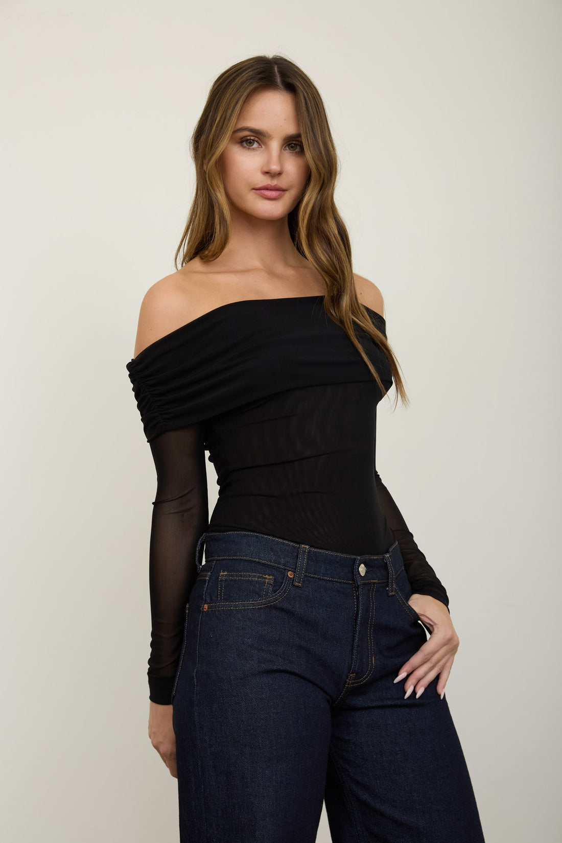 Body de Malla Transparente con Hombros Descubiertos - Estilo Boutique