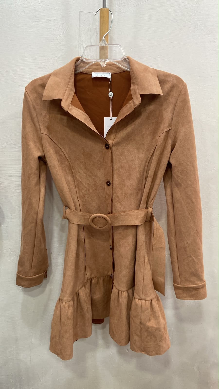 Vestido Camisero Marrón de Manga Larga con Bajo Volante - Estilo Boutique