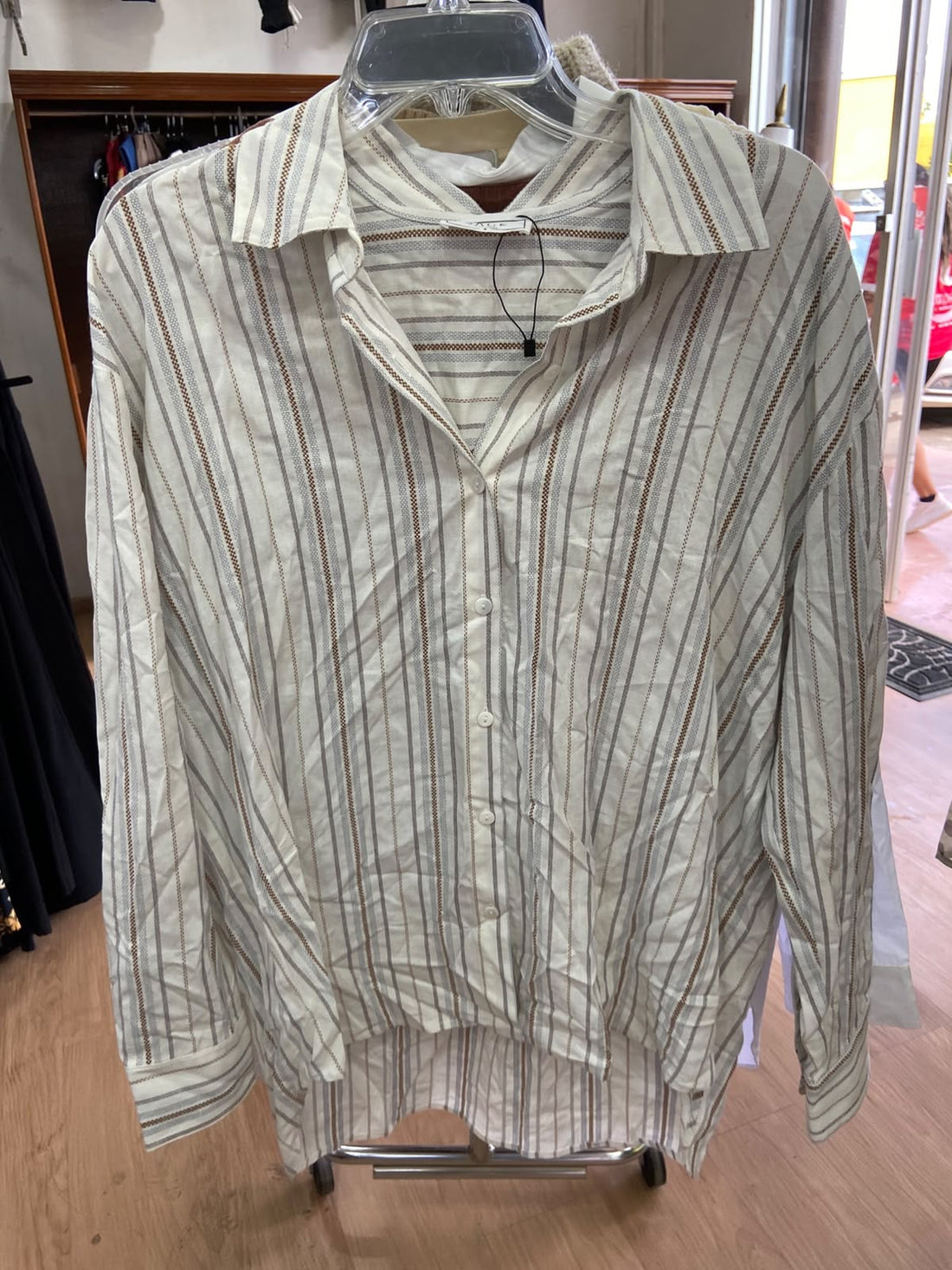 Camisa de Botones a Rayas Crema - Estilo Boutique