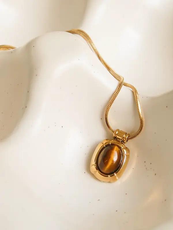 Collar De Piedra Natural En Oro 18K Y Acero Inoxidable Ágata Negra Ojo De Gato Y Aventurina Verde Exclusivo by Yanet Collective