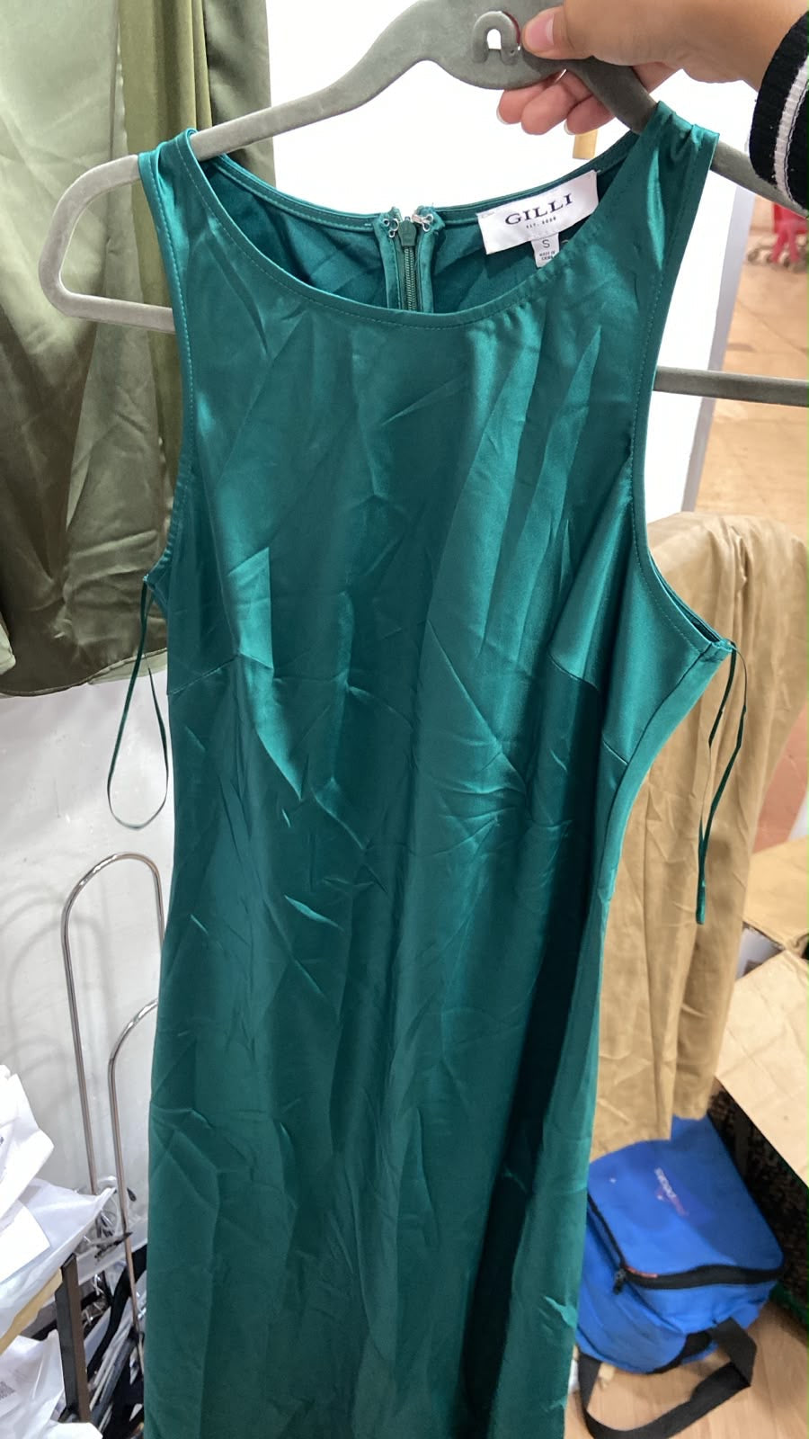 Vestido Bodycon Verde con Tirantes Ajustables - Estilo Boutique