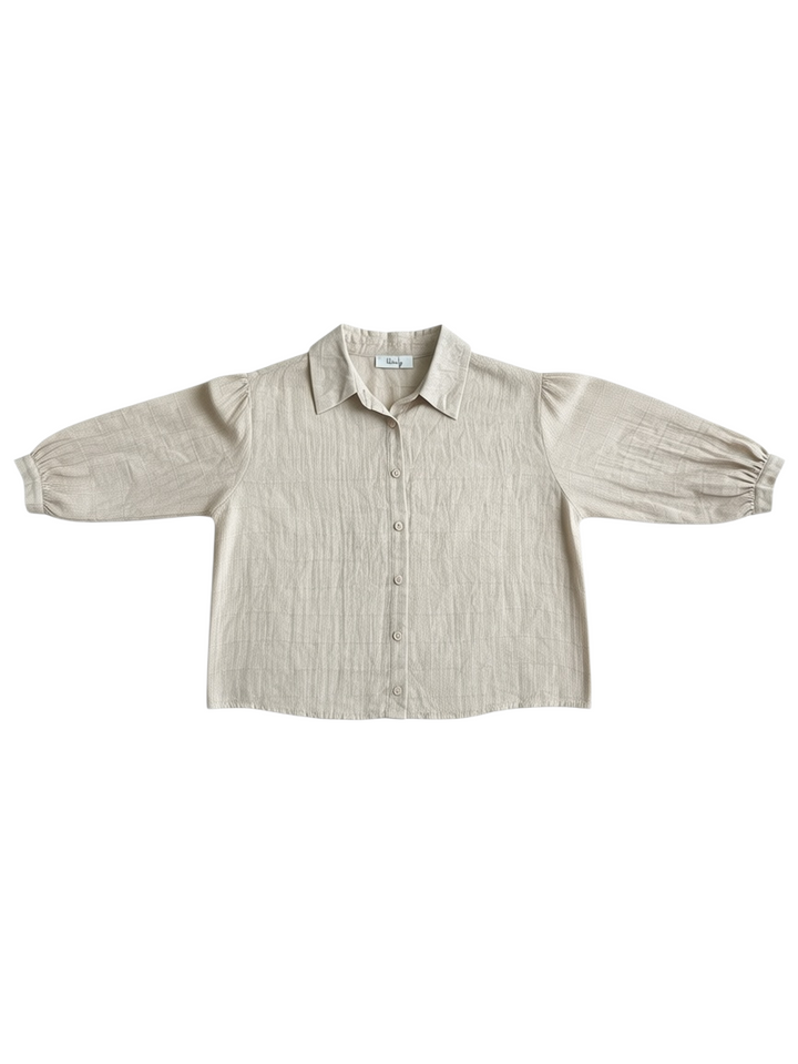 Camisa de Manga Larga Color Beige con Botones