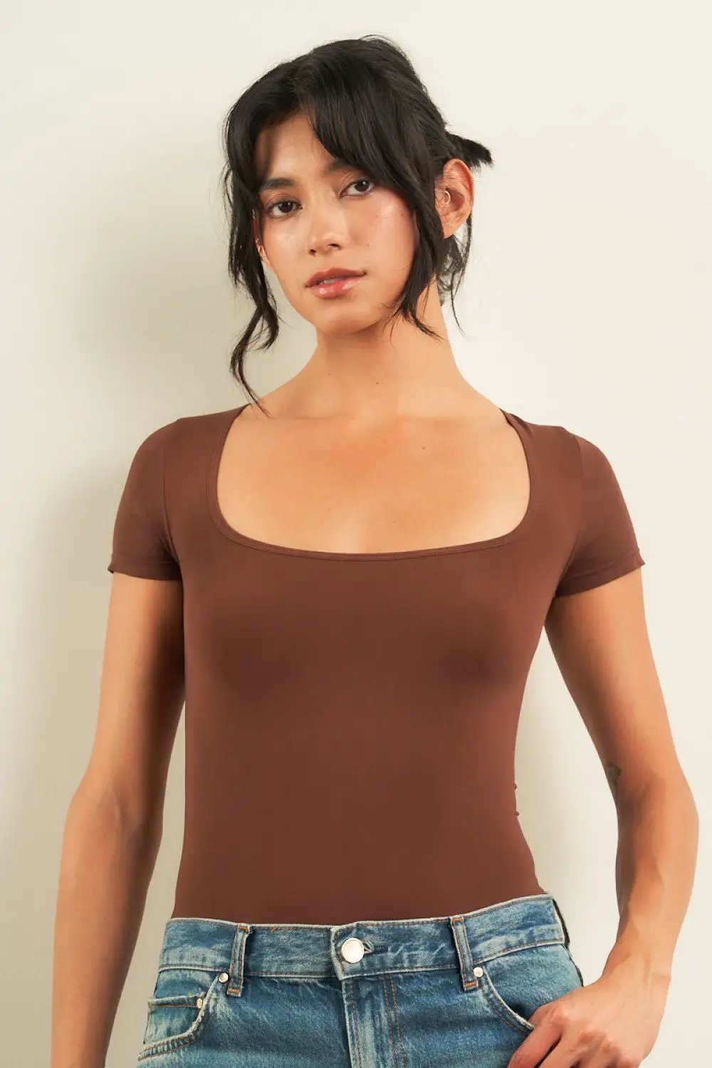 ANWND Body rojo de manga corta con escote cuadrado - Body