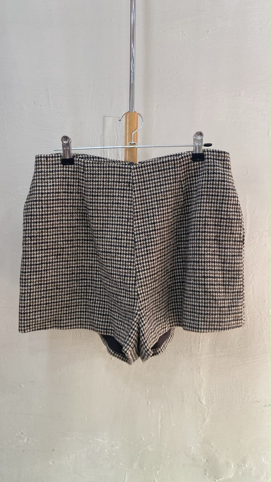 Checkered High-Waist Shorts with Side Pockets