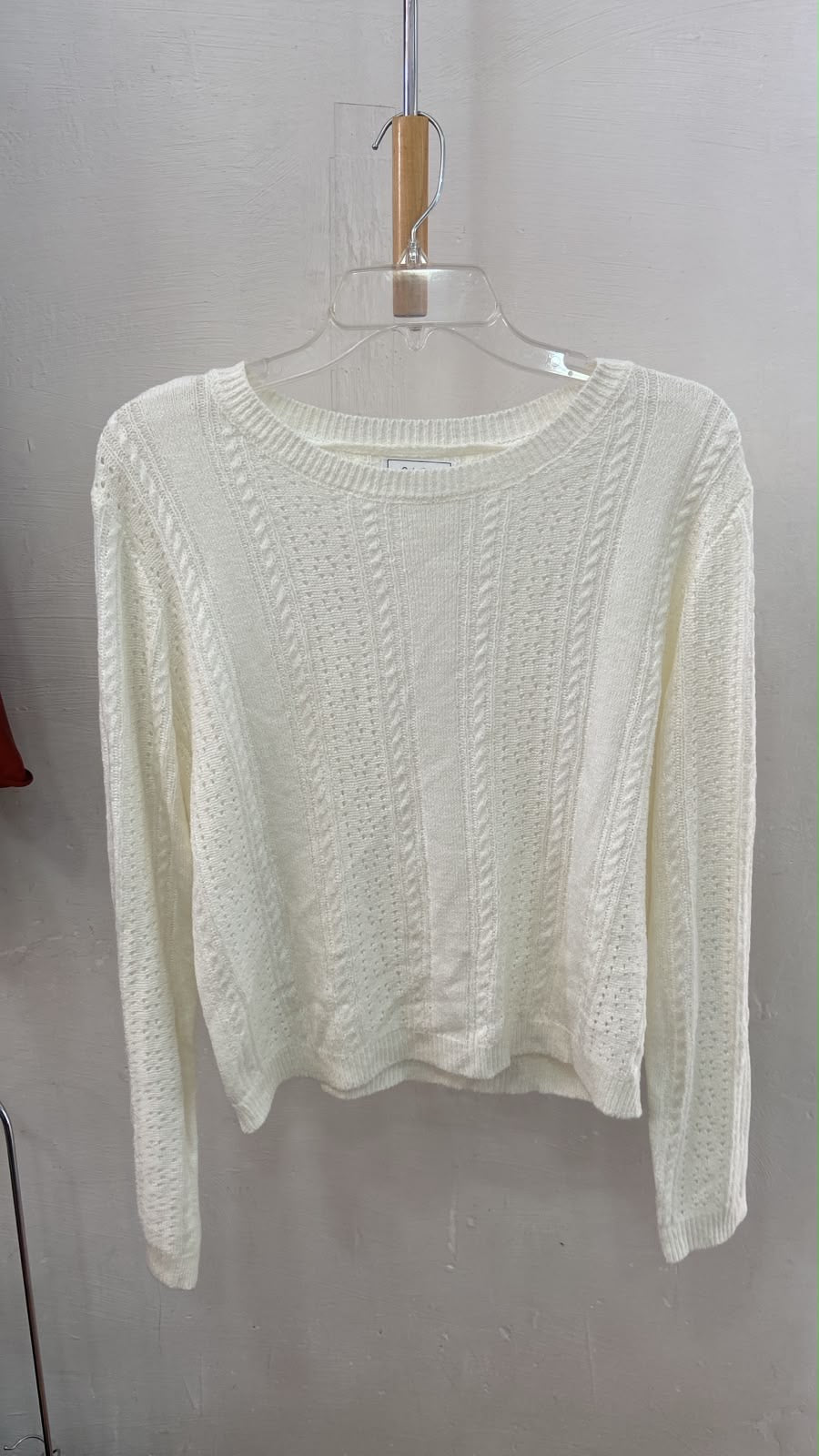 Suéter Corto de Punto Trenzado en Crema - Estilo Boutique