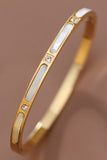 Brazalete Hinge de Acero Inoxidable con Oro 18K – Finura, Resistente al Agua, 7" Circ.