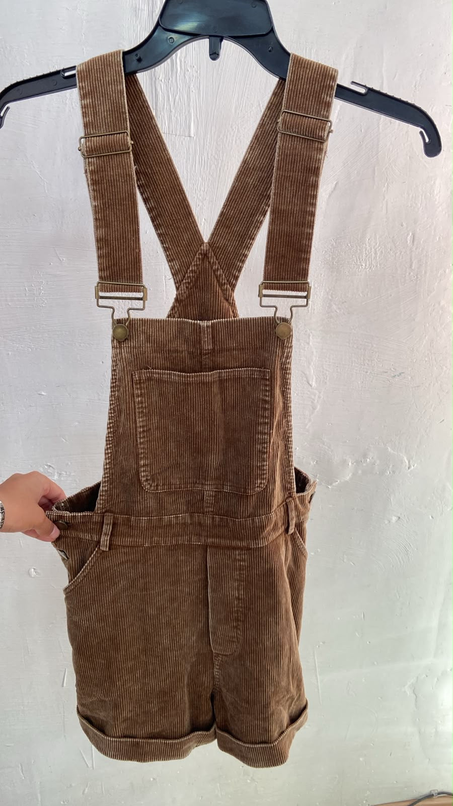 Shorts de Peto en Pana Marrón - Estilo Boutique
