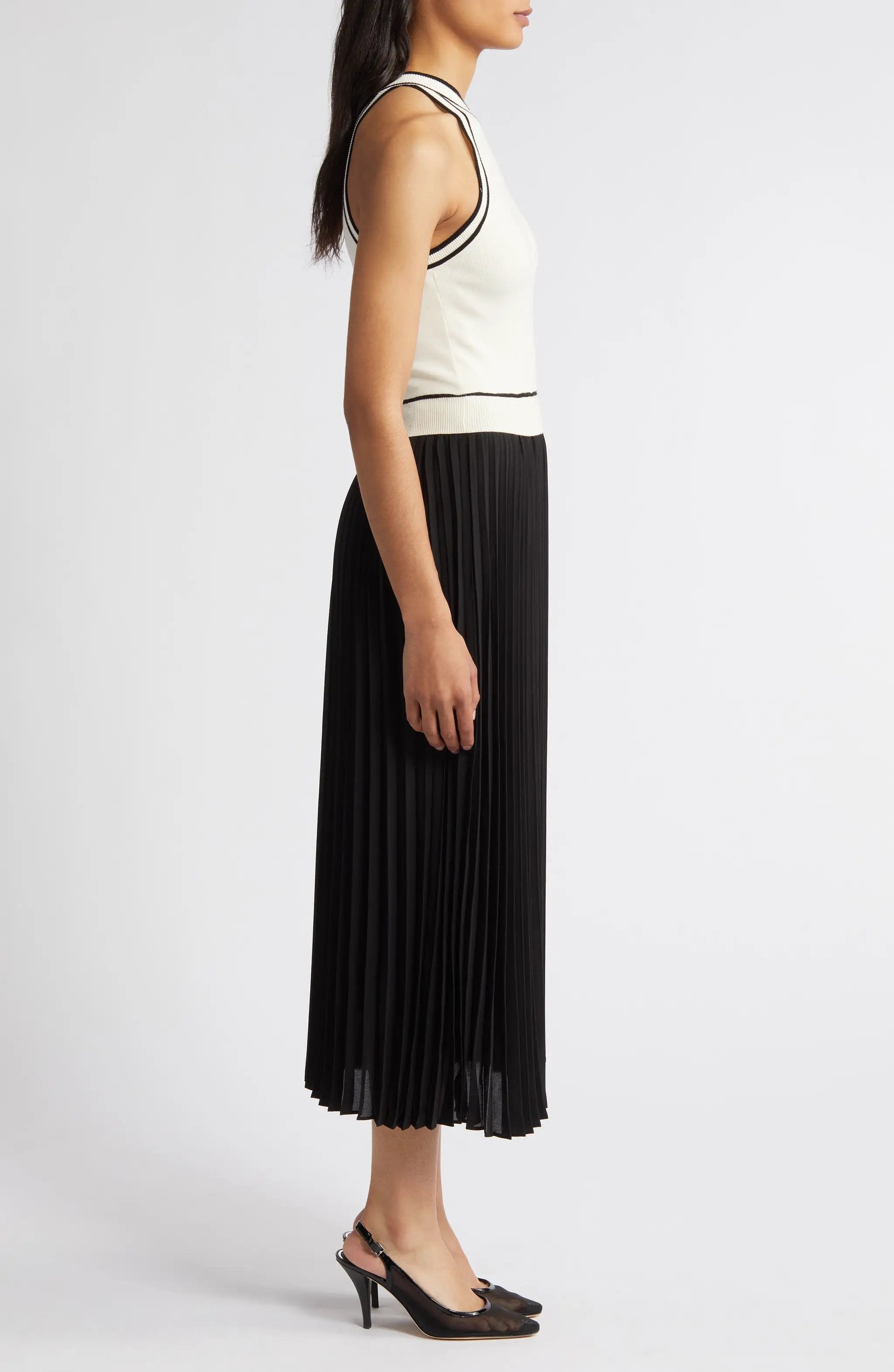 Vestido Maxi Blanco con Negro Sin Mangas by Yanet Collective