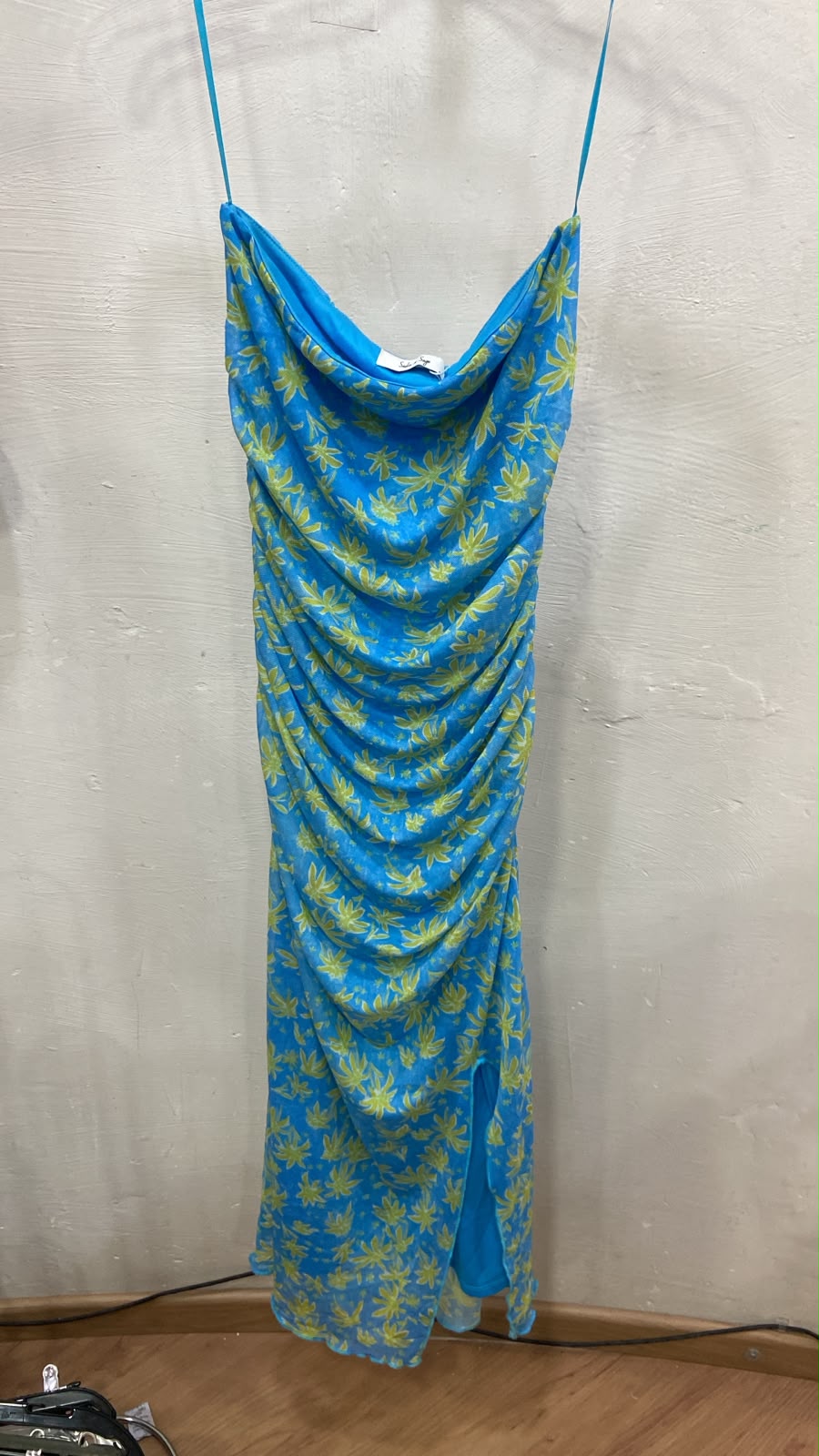 Blue Floral Sleeveless Midi Dress with Ruched Detail