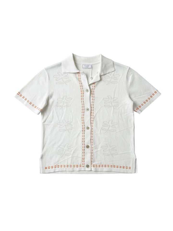 Blusa Blanca Bordada de Manga Corta - Estilo Boutique