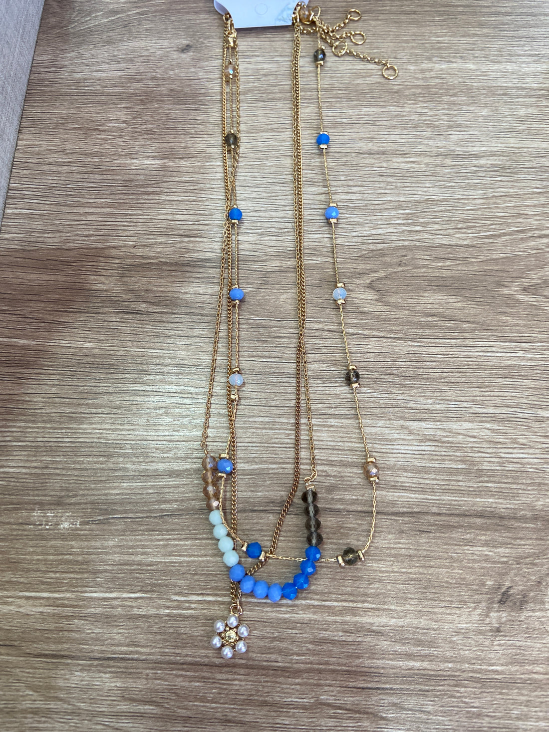 Trío de colores azul con flor