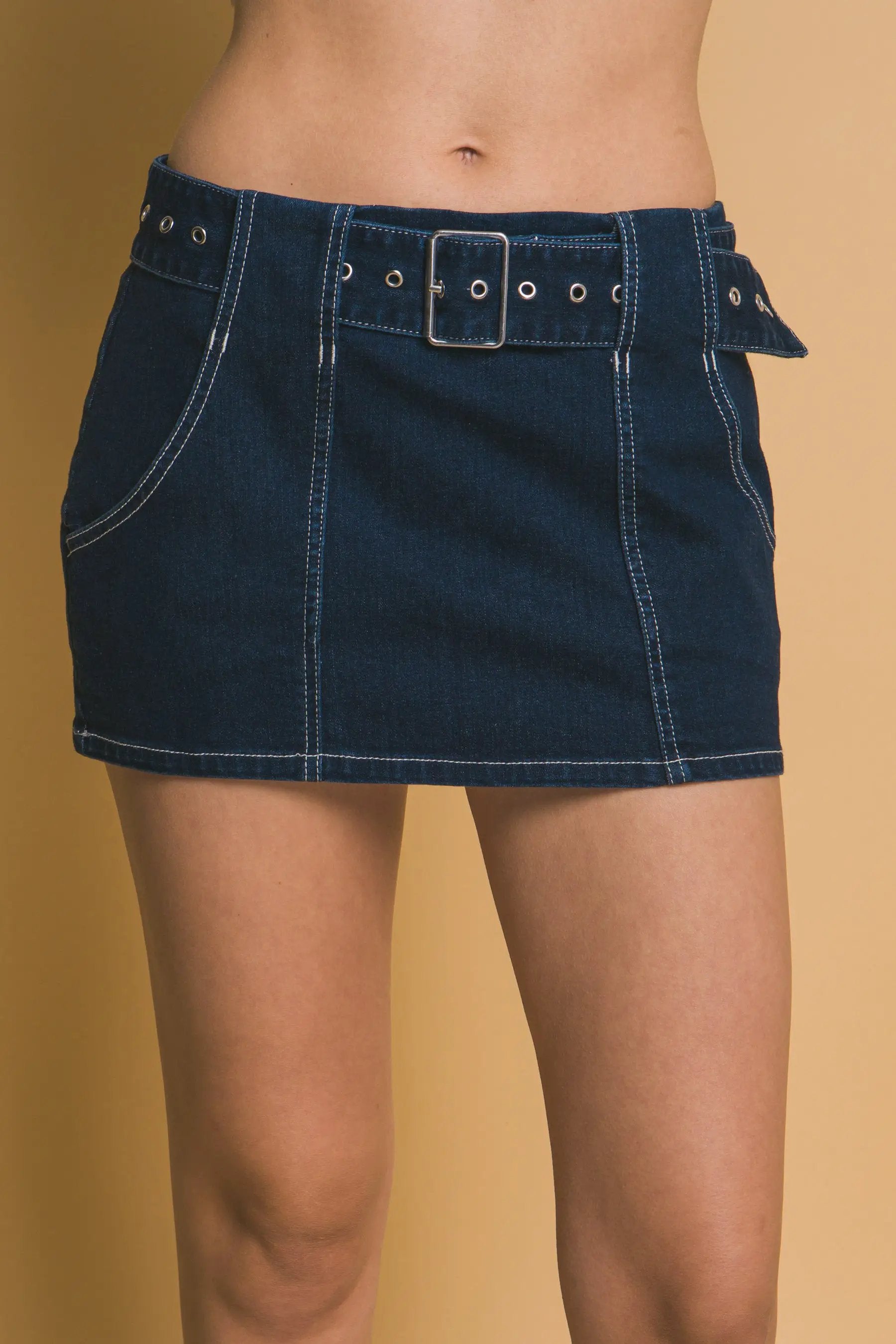 Falda Mini de Mezclilla Azul Índigo by Yanet Collective