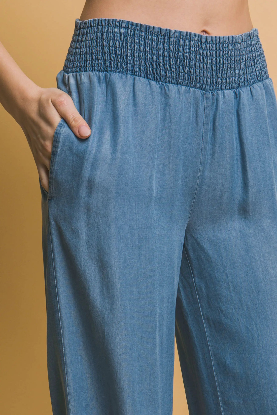 LOVE TREE Pantalones Casuales de Cintura Alta con Smock para Mujer - LOVE TREE - Pants