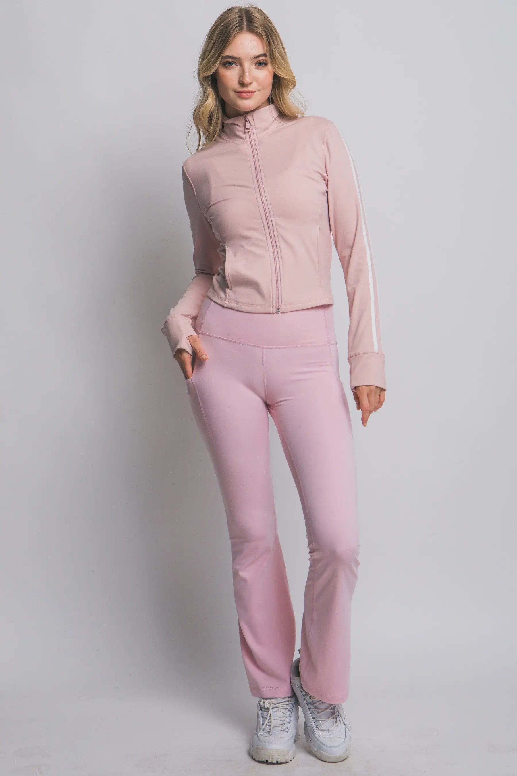 LOVE TREE Leggings Acampanados de Tiro Alto con Bolsillos Laterales - LOVE TREE - Activewear