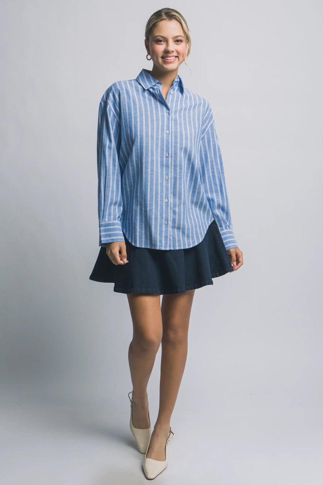 Camisa Oversized de Rayas con Botones Azul Manga Larga by LOVE TREE