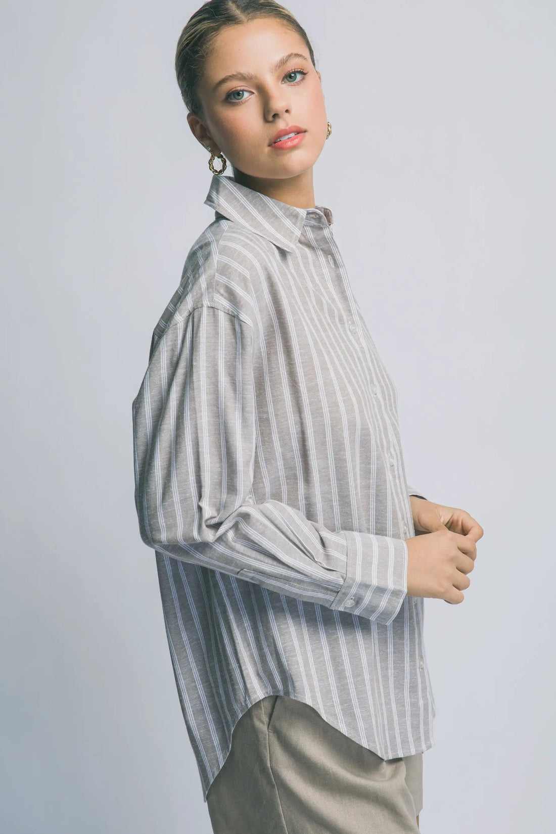 Camisa Oversized de Rayas con Botones Azul Manga Larga by LOVE TREE