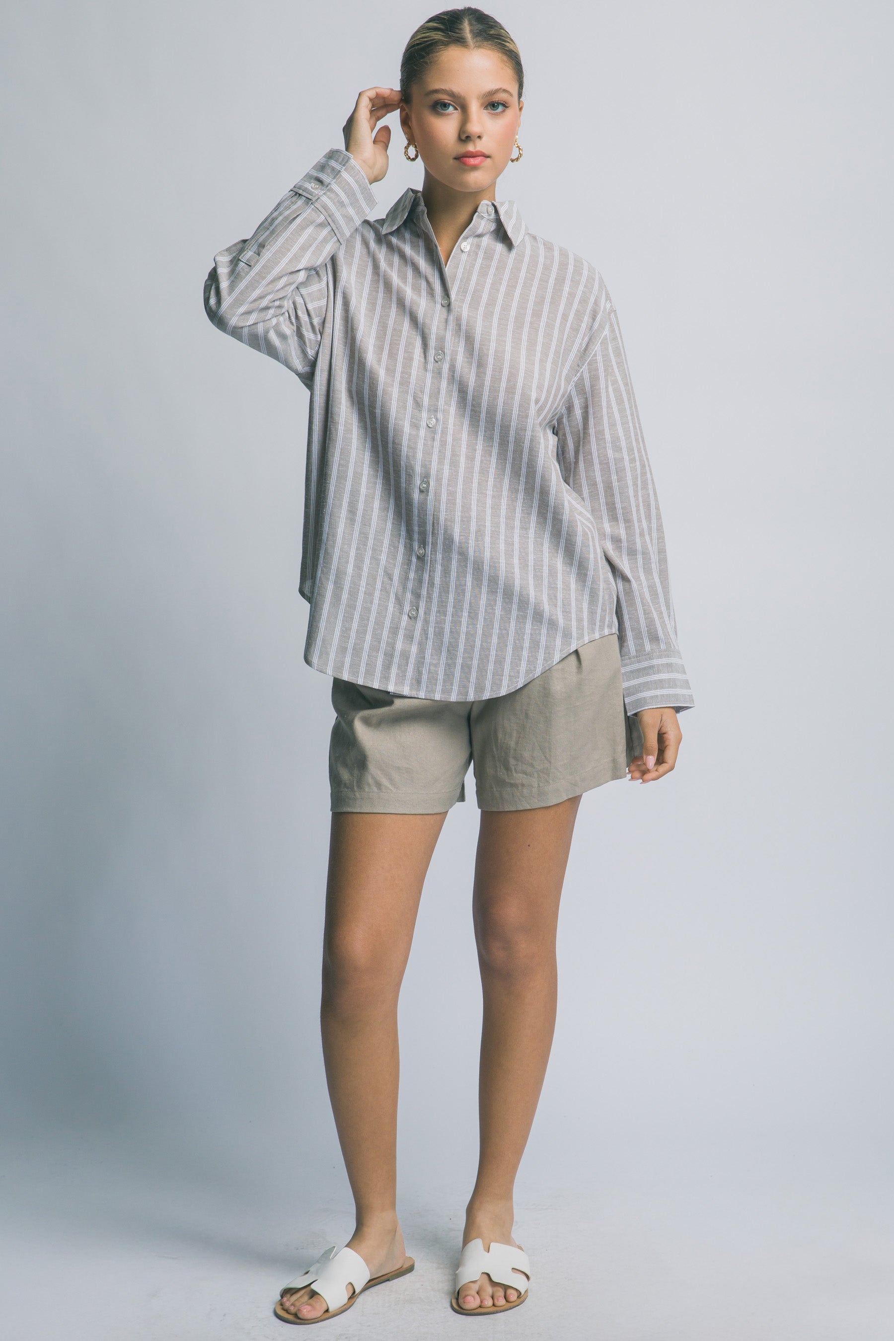 Camisa Oversized a Rayas Azules – Estilo Casual Chic en Algodón y Lino
