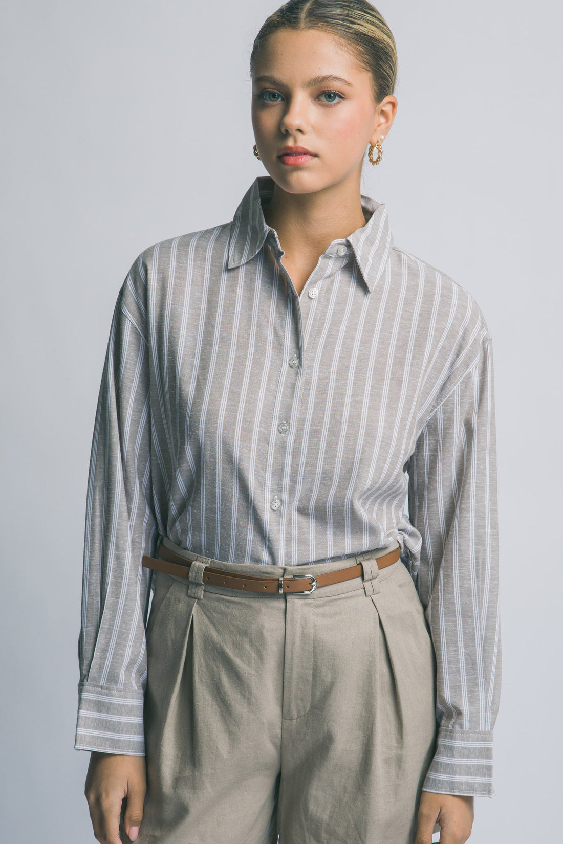 Camisa Oversized a Rayas Azules – Estilo Casual Chic en Algodón y Lino