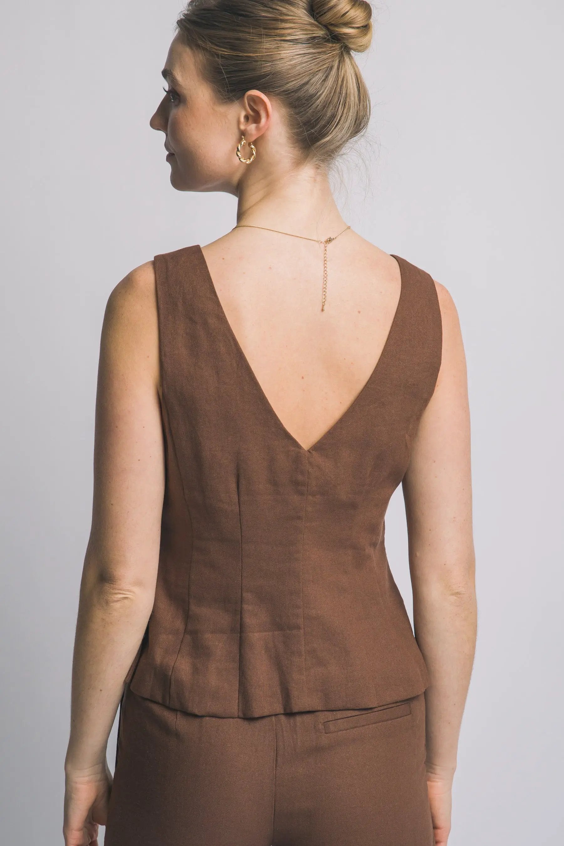Wholesale V- Neckline Linen Vest 5217VL - LOVE TREE by LOVE TREE