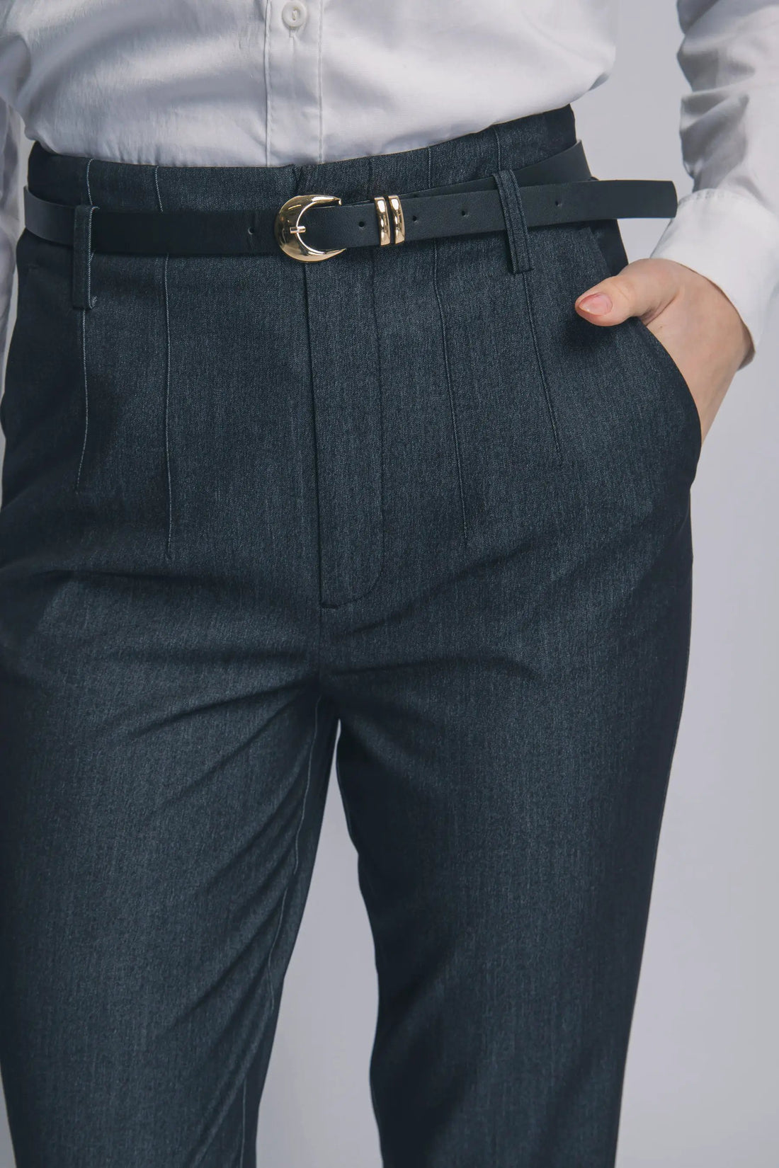 Pantalones Acampanados de Tiro Alto con Cinturón - Estilo y Comodidad by LOVE TREE