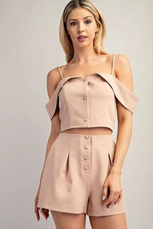 Short de vestir rosa pastel con botones enfrente by Yanet Collection