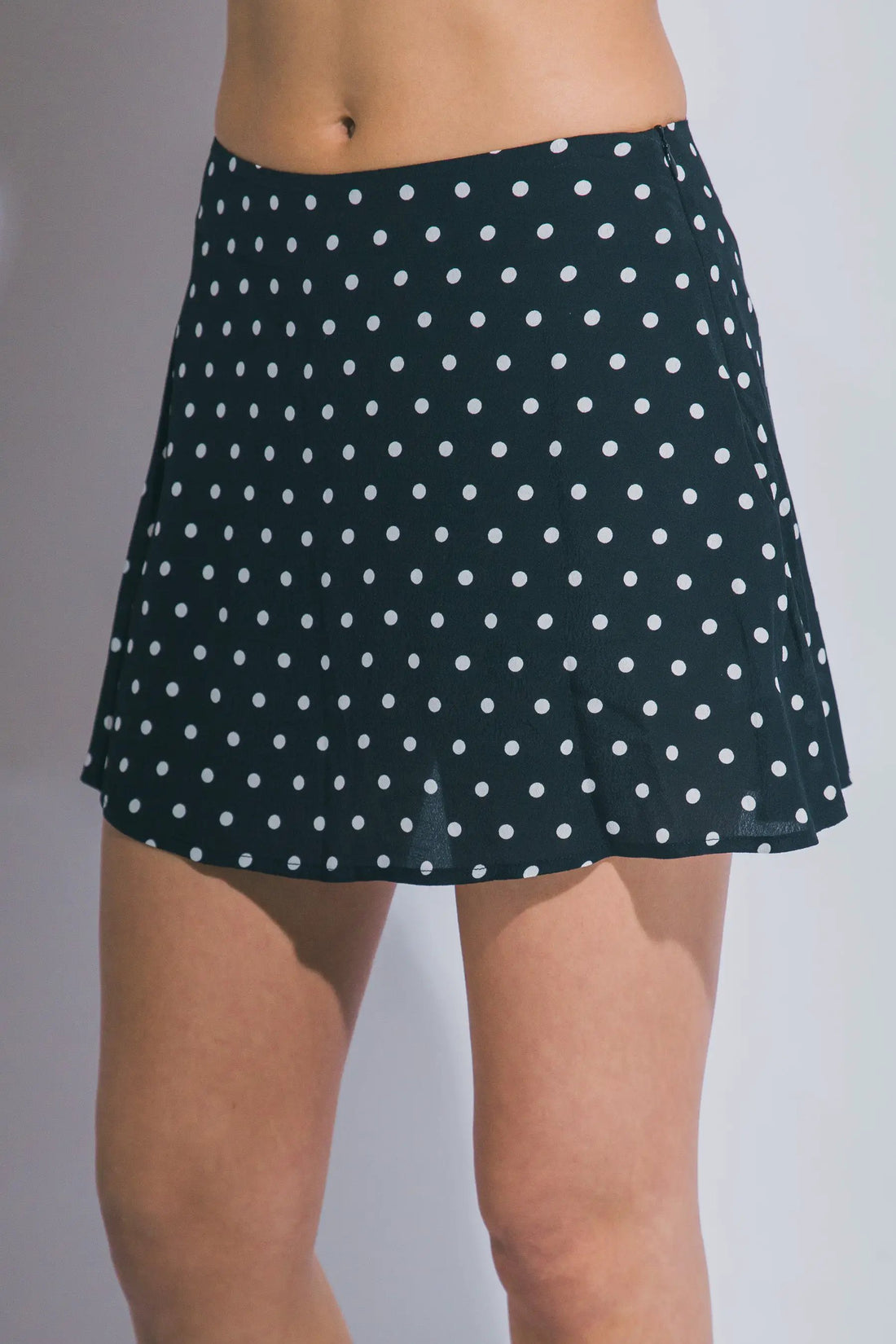 LOVE TREE Minifalda Short con Estampado de Lunares - LOVE TREE - Shorts&Skirts