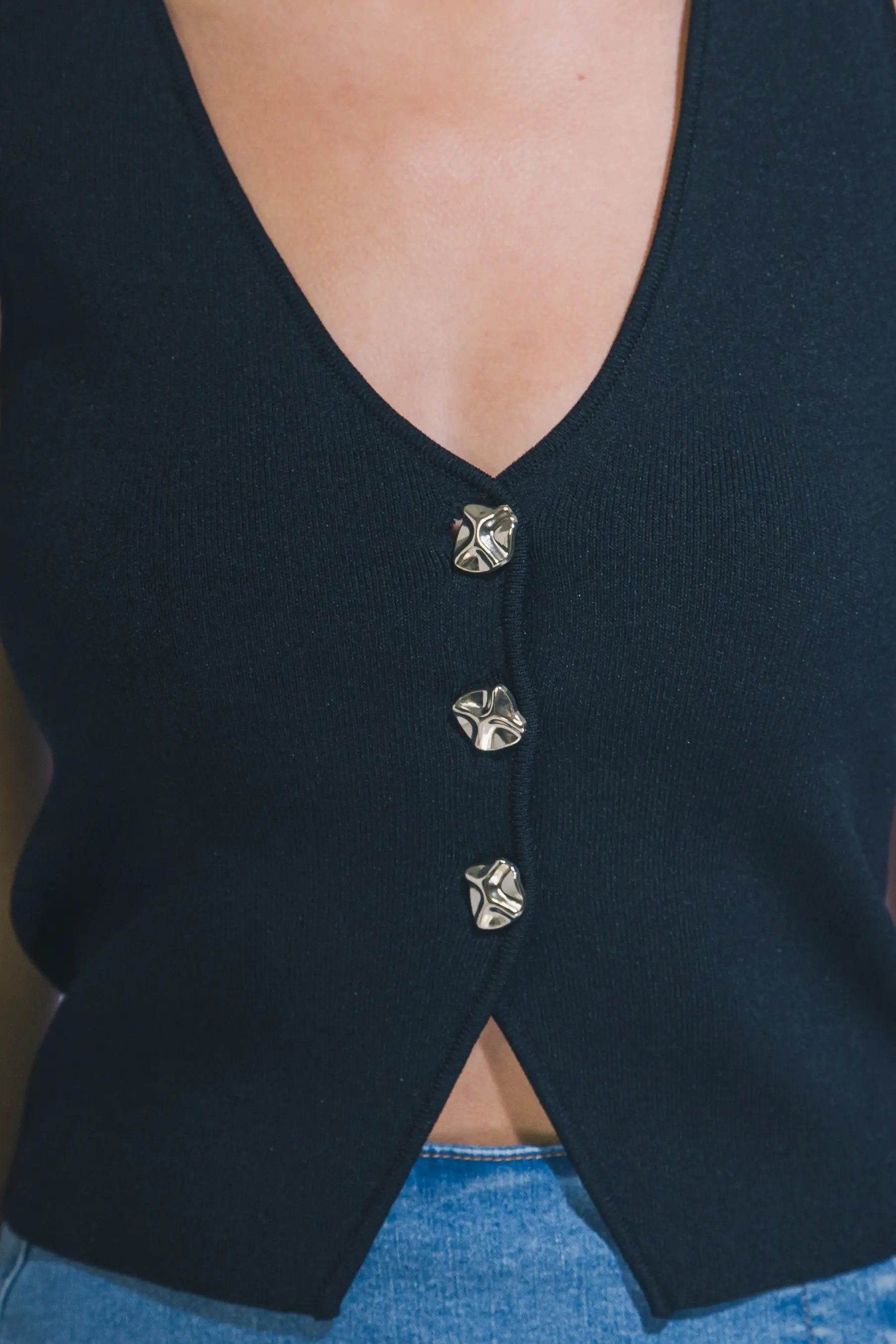 Chaleco de Punto sin Mangas con Botones Dorados by LOVE TREE