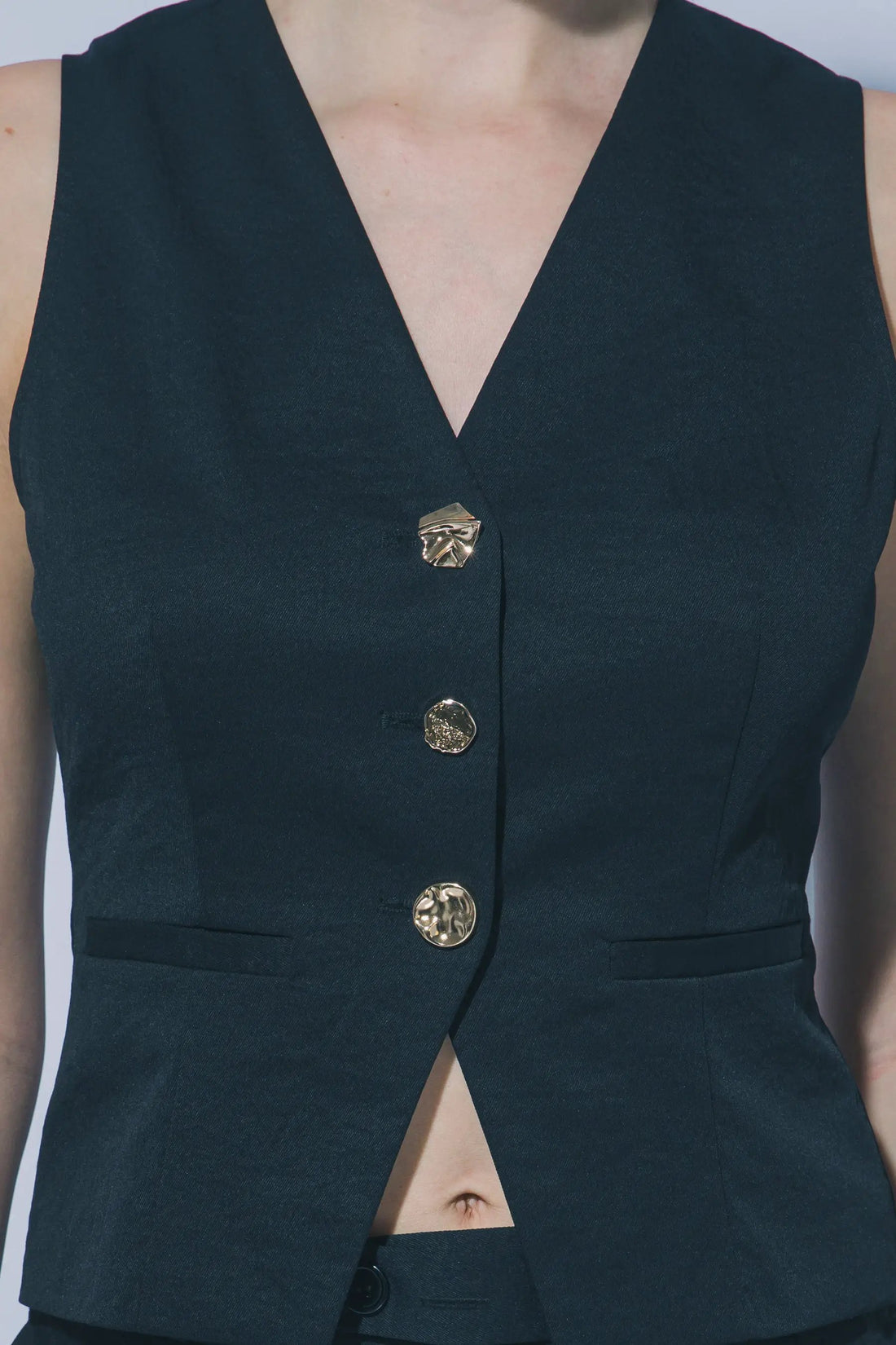 Chaleco Sastre Negro Mujer | Moda Elegante México by LOVE TREE