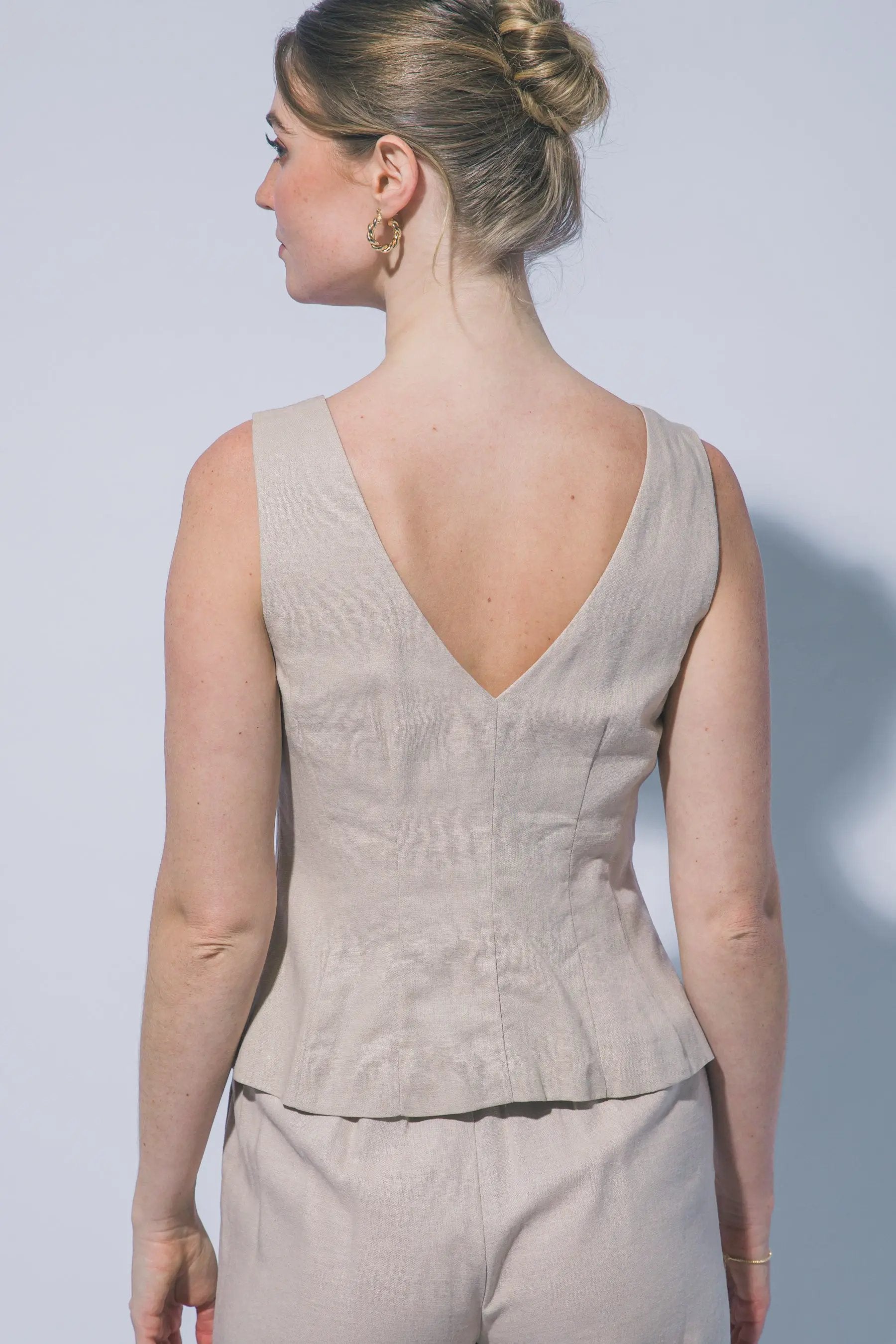 Wholesale V- Neckline Linen Vest 5217VL - LOVE TREE by LOVE TREE