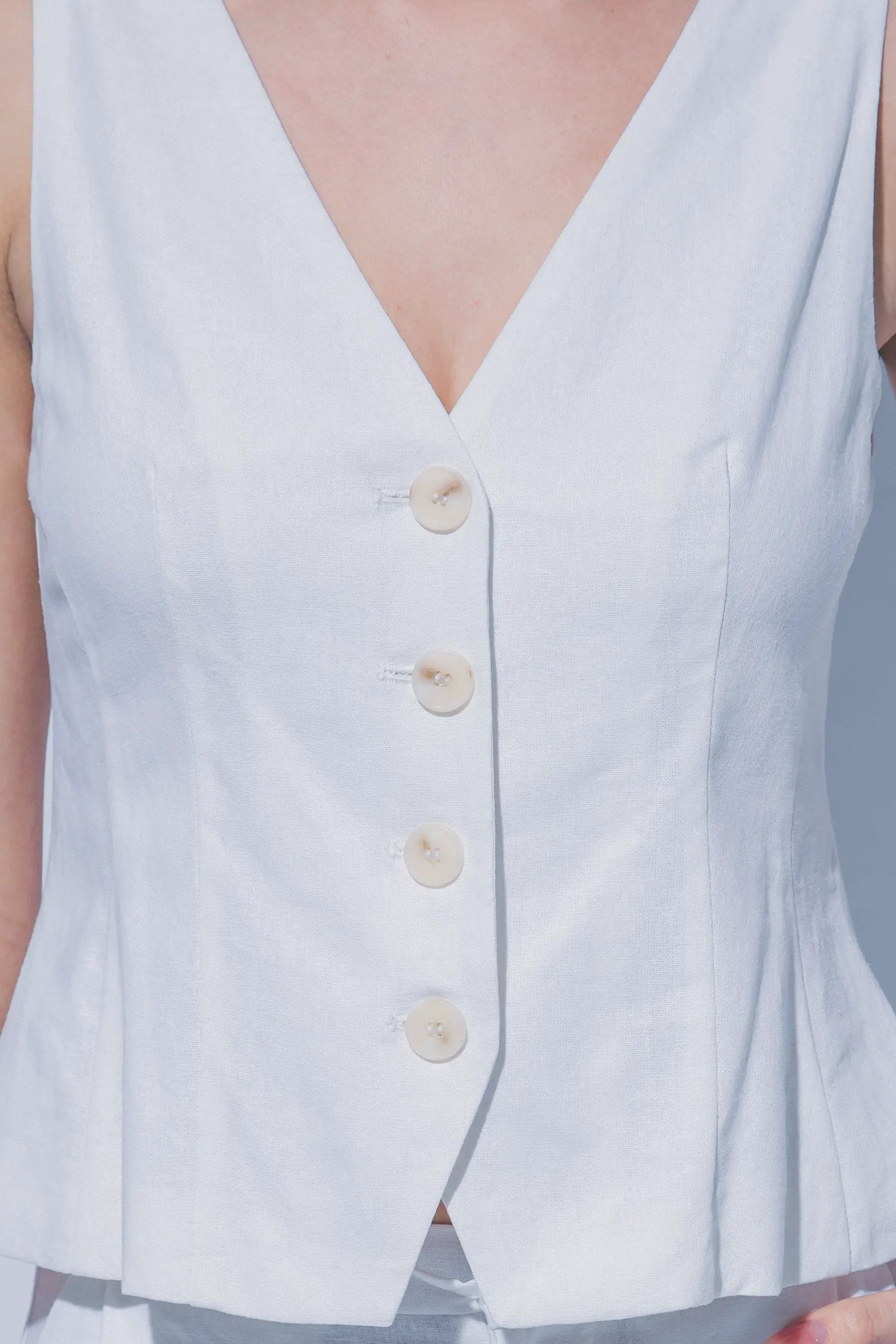 Wholesale V- Neckline Linen Vest 5217VL - LOVE TREE by LOVE TREE