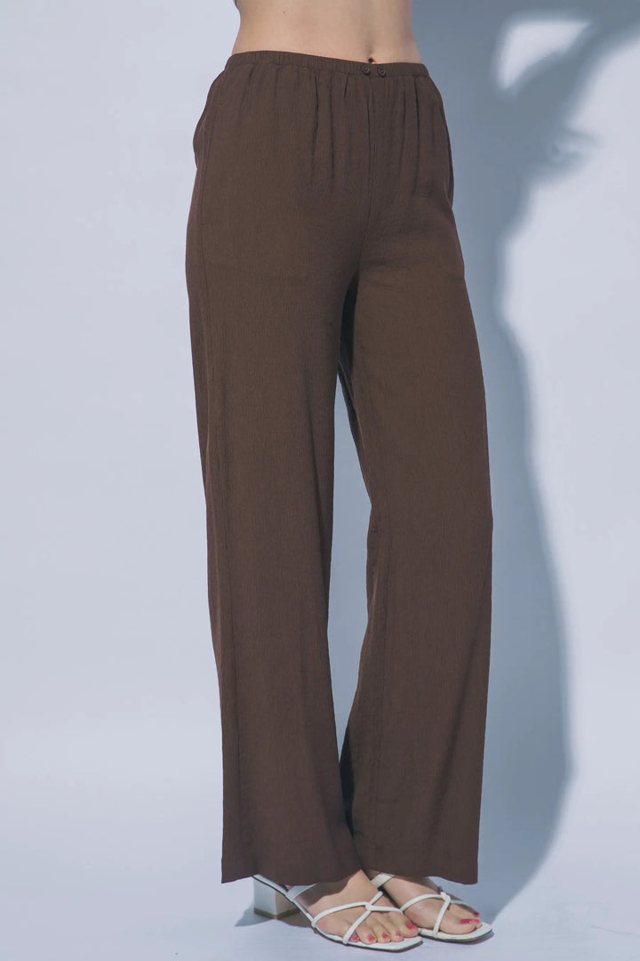 Pantalones Wide-Leg de Tiro Alto con Textura - Elegancia Casual para Primavera Verano