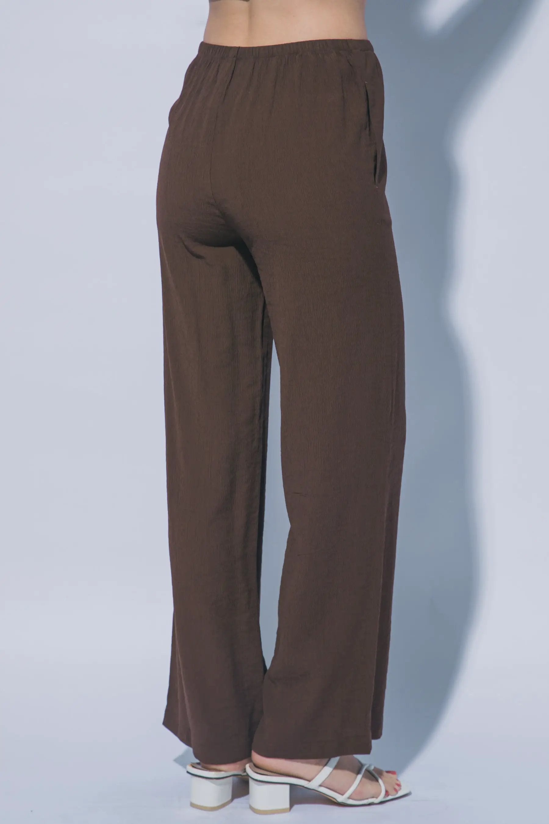 Pantalones Wide-Leg de Tiro Alto con Textura - Elegancia Casual para Primavera Verano