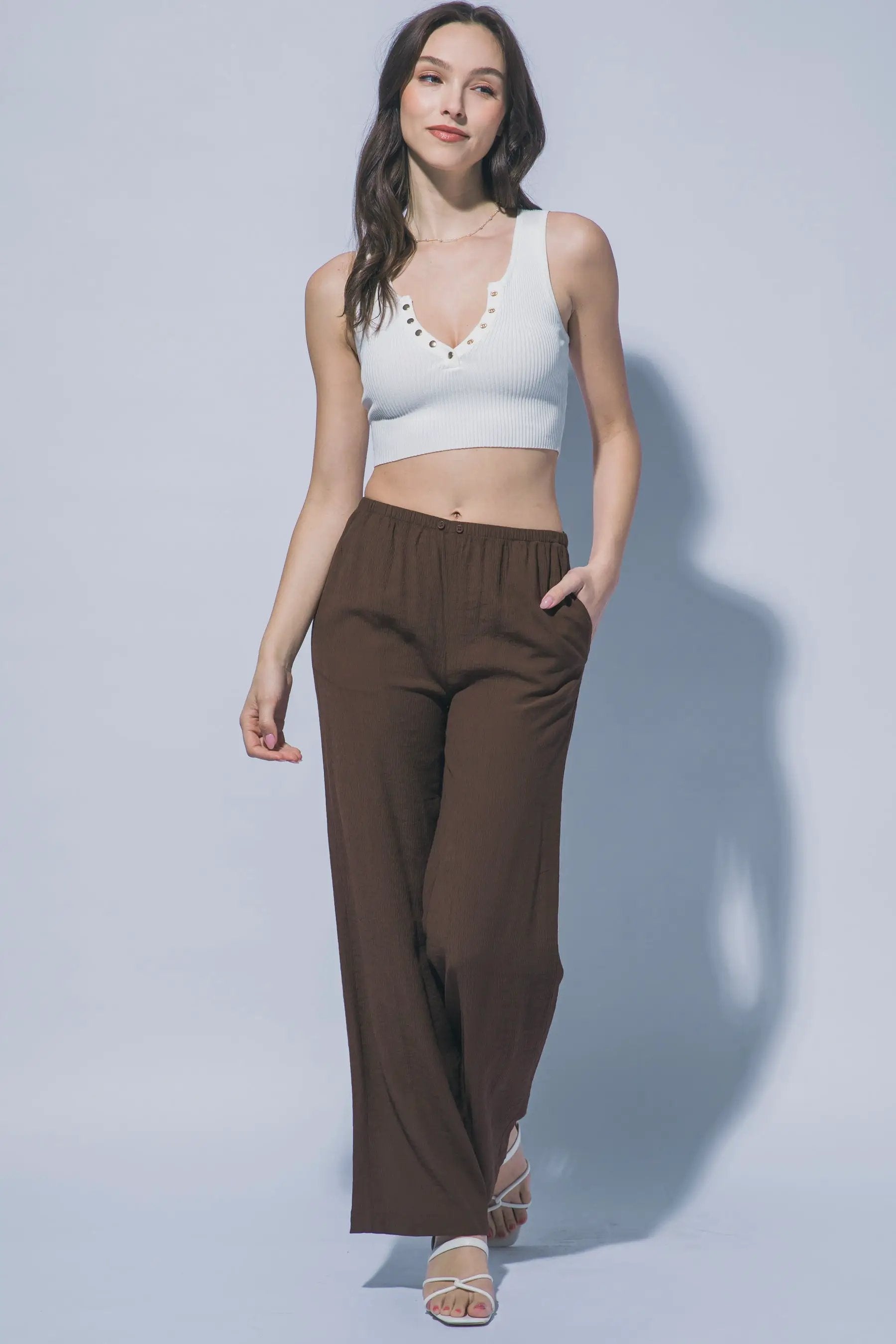 Pantalones Wide-Leg de Tiro Alto con Textura - Elegancia Casual para Primavera Verano