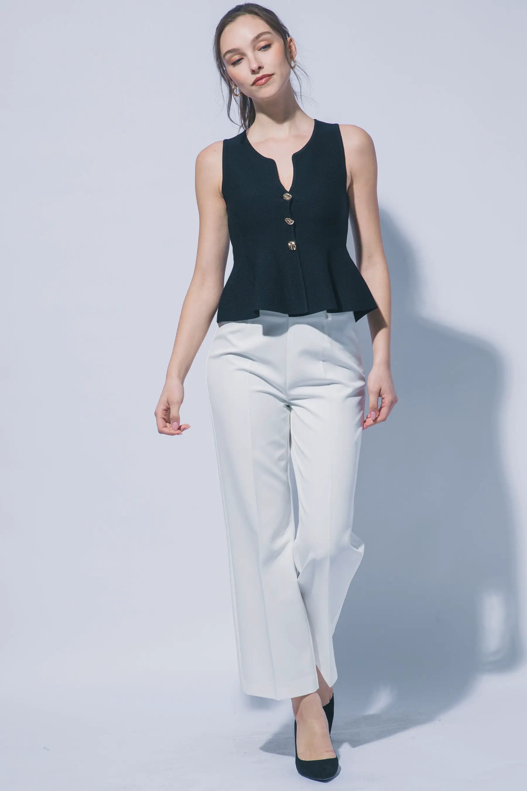 Blusa Peplum de Punto con Botones al Frente Negro by LOVE TREE