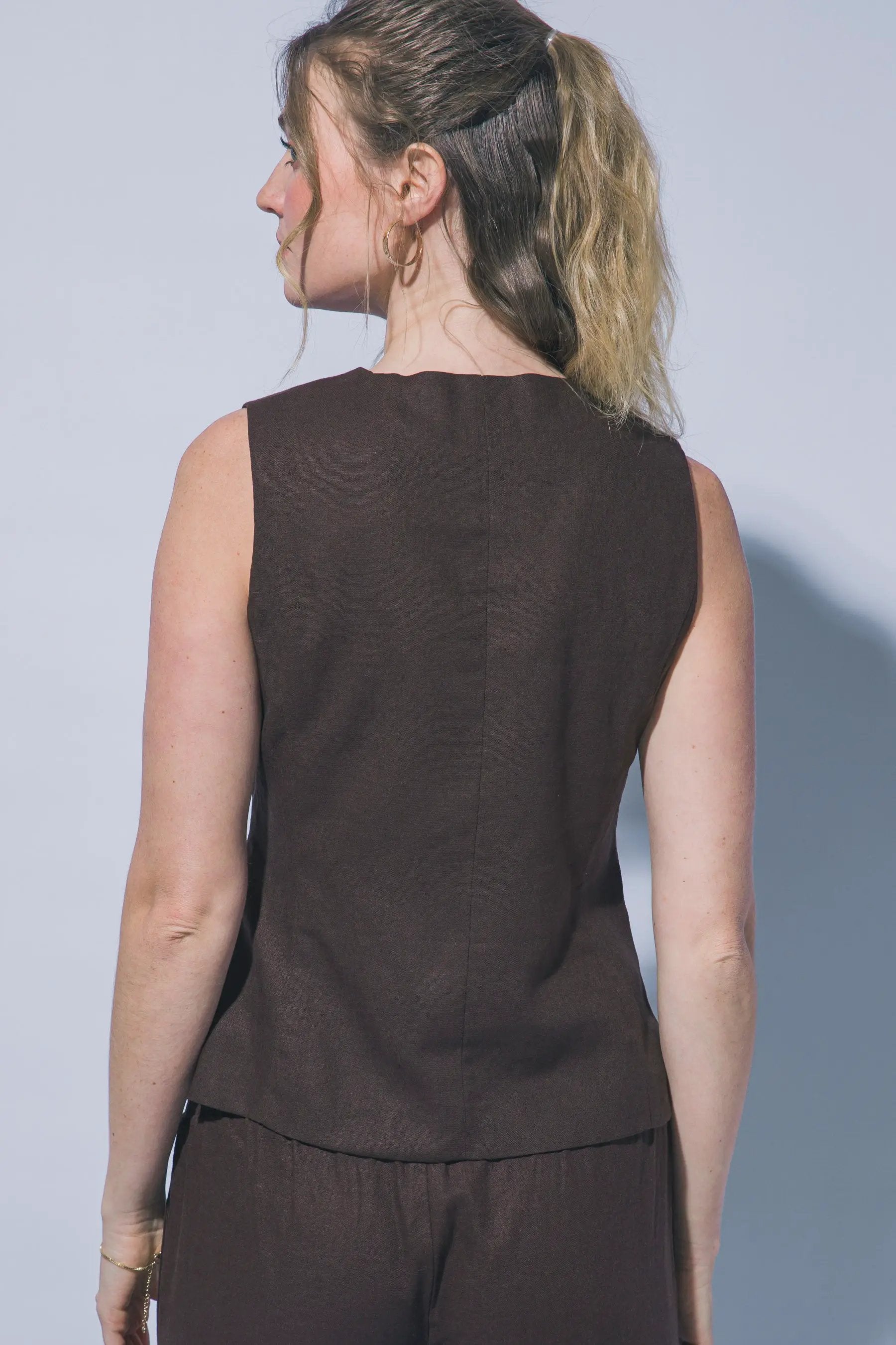 LOVE TREE Chaleco de Lino Entallado para Mujer - Love Tree - Vests