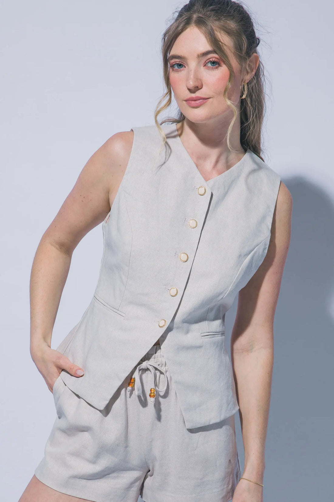 LOVE TREE Chaleco de Lino Entallado para Mujer - Love Tree - Vests