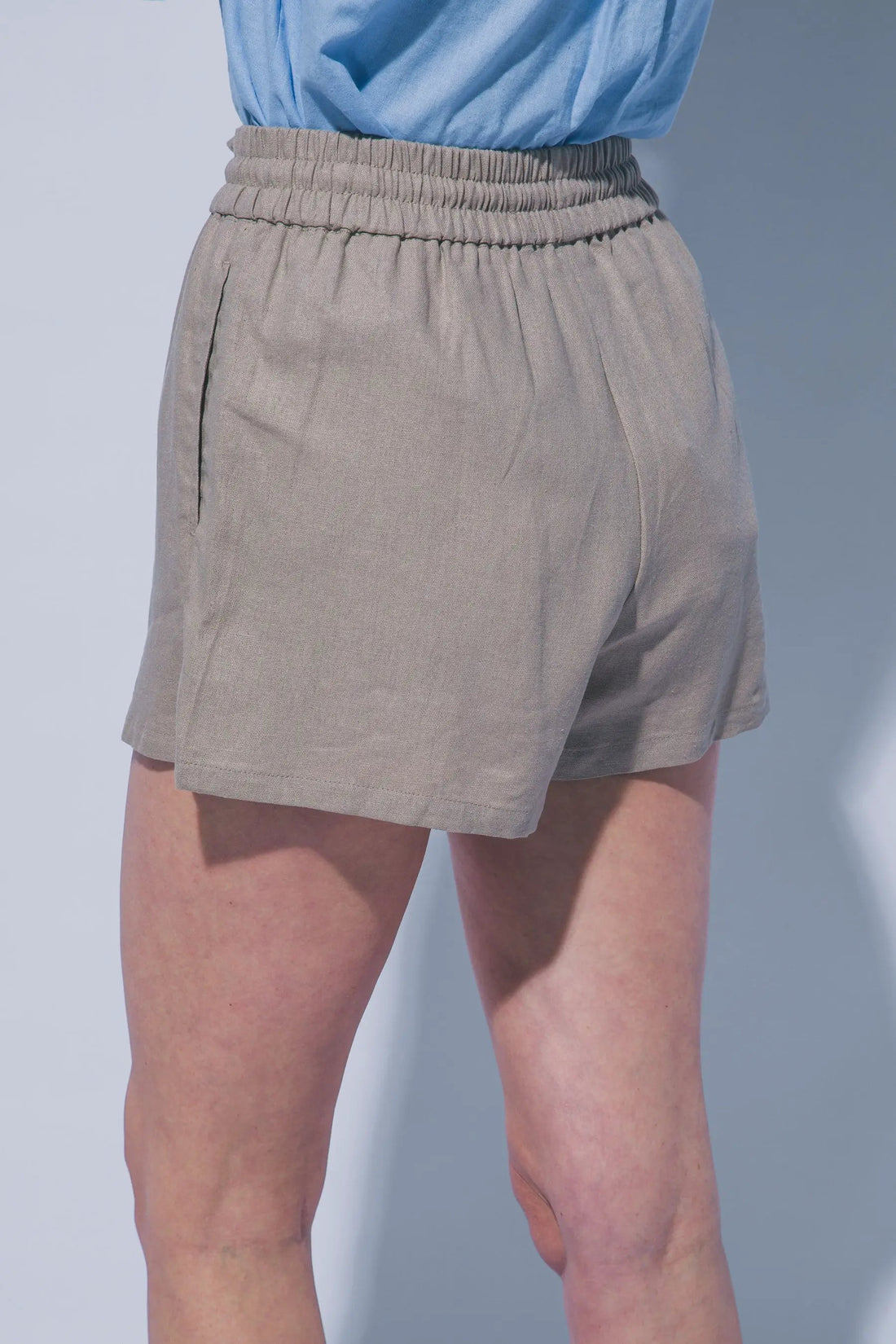 LOVE TREE Shorts de Lino para Mujer con Cintura Alta y Cordón Ajustable - Shorts
