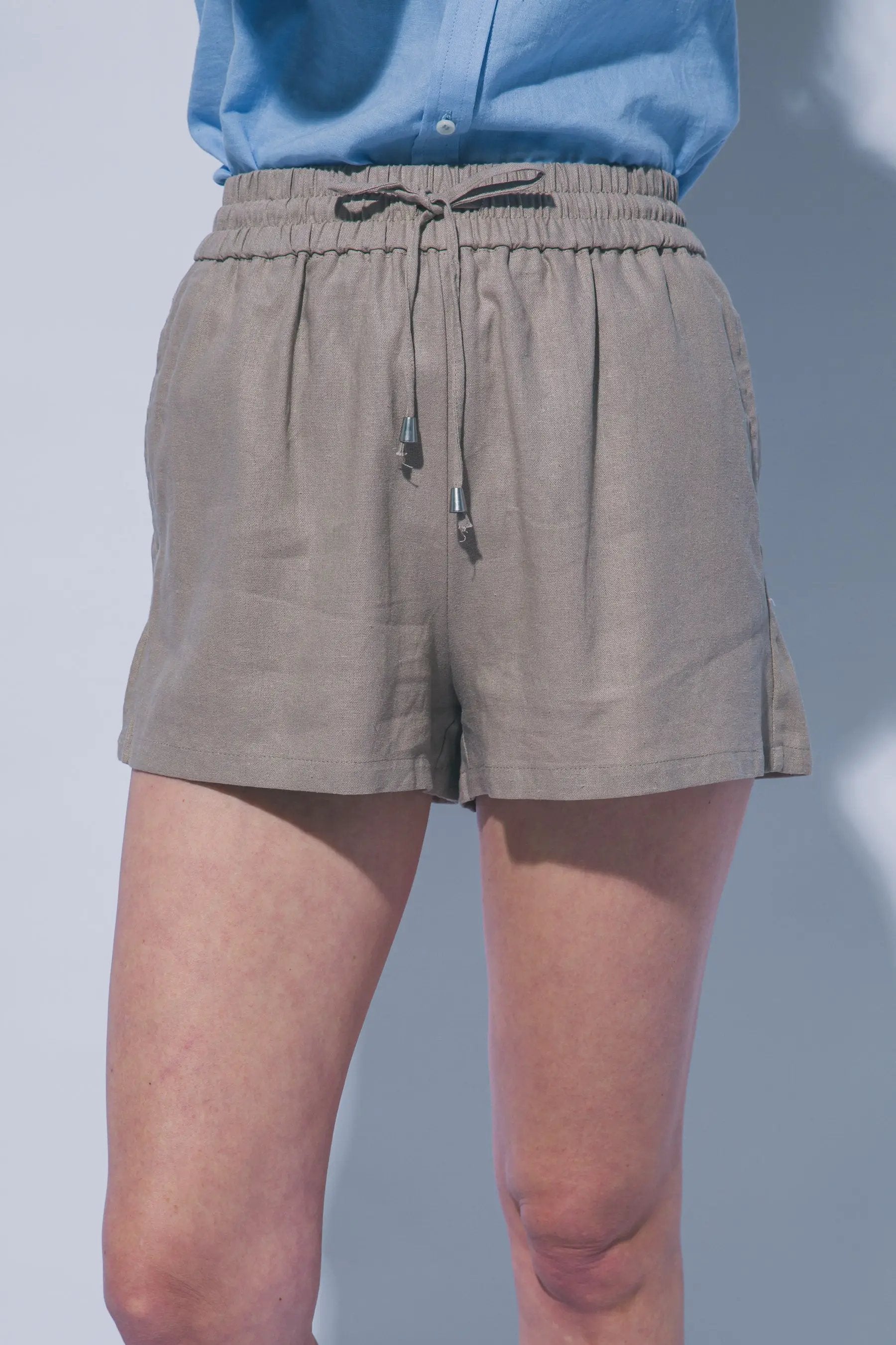 LOVE TREE Shorts de Lino para Mujer con Cintura Alta y Cordón Ajustable - Shorts