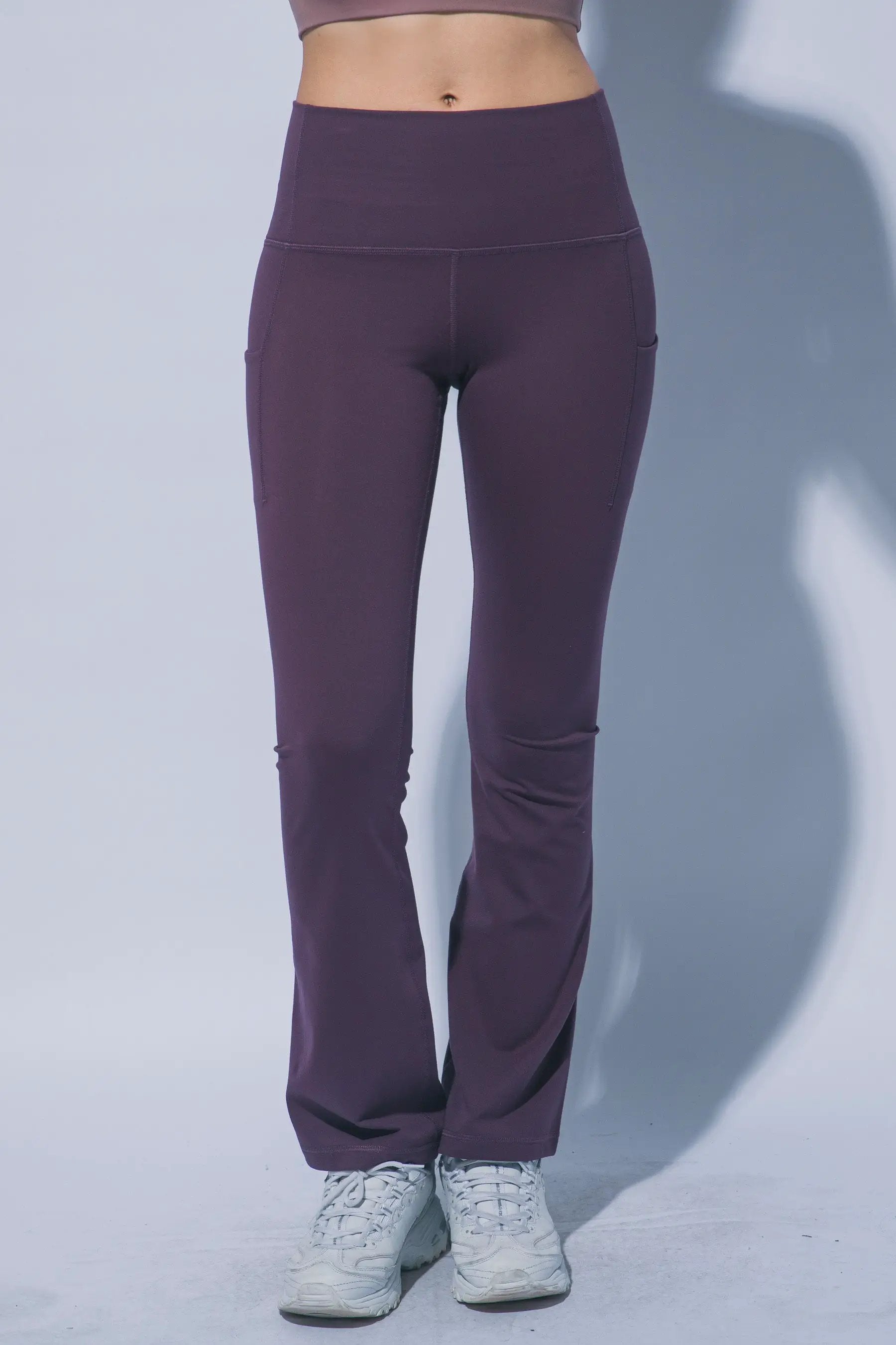 LOVE TREE Leggings Acampanados de Tiro Alto con Bolsillos Laterales - LOVE TREE - Activewear
