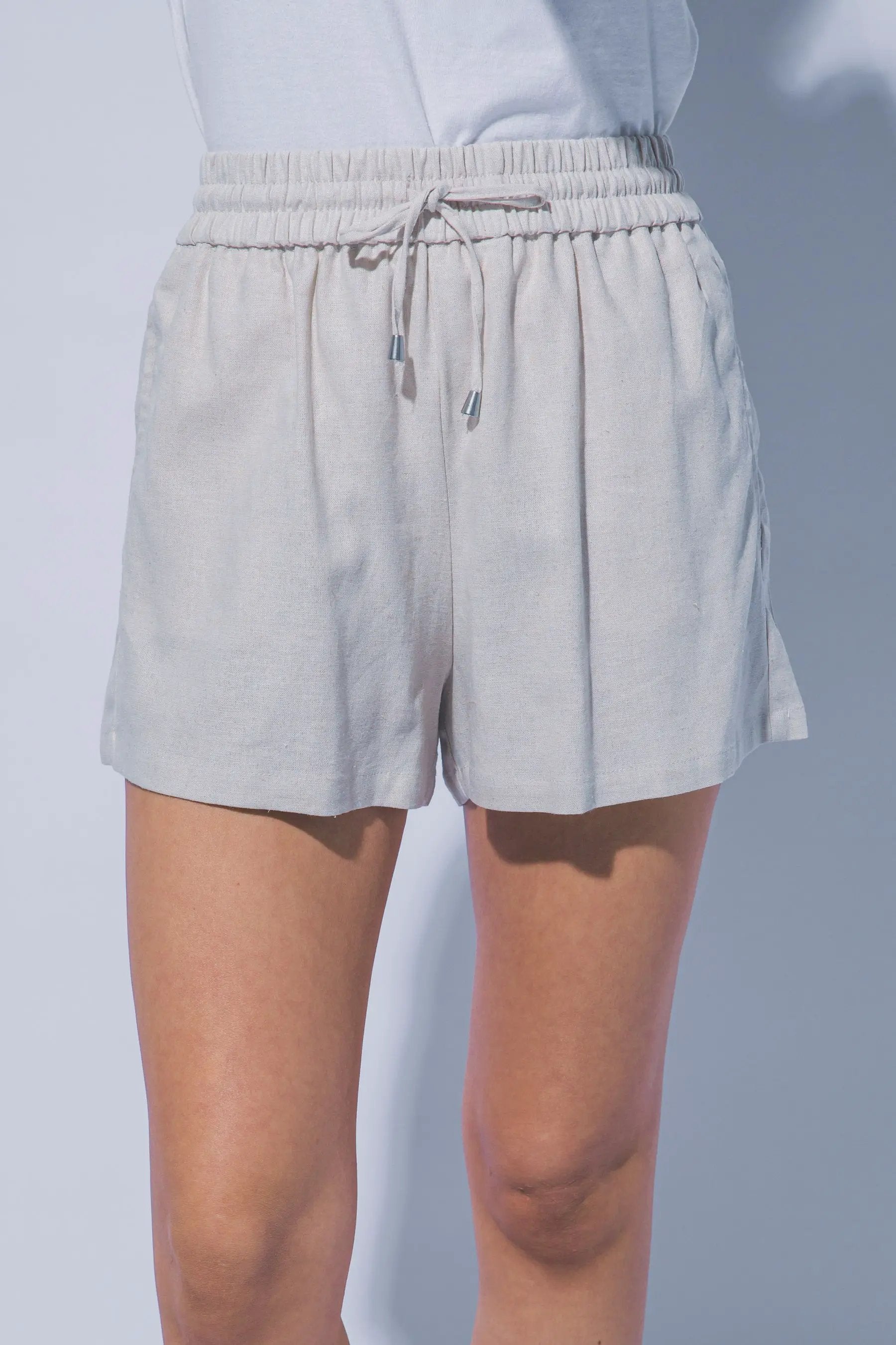 LOVE TREE Shorts de Lino para Mujer con Cintura Alta y Cordón Ajustable - Shorts