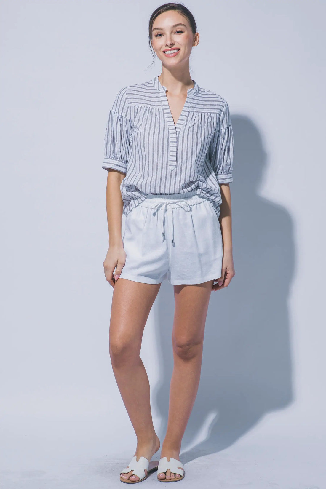 LOVE TREE Shorts de Lino para Mujer con Cintura Alta y Cordón Ajustable - Shorts