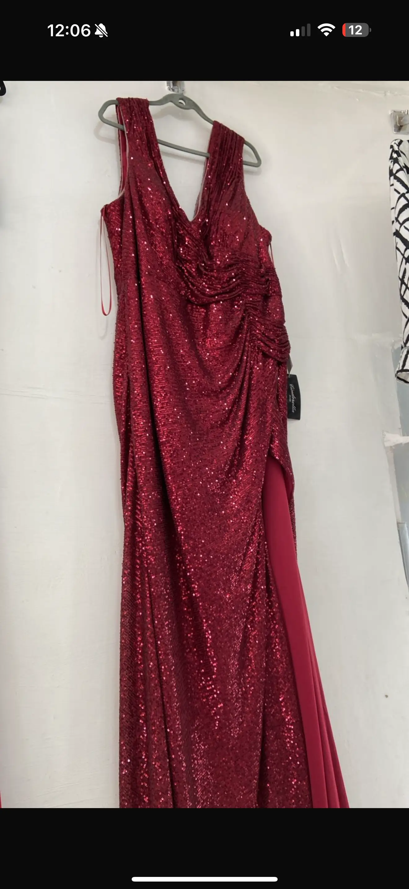 Vestido rojo largo catálogo by Yanet Collective
