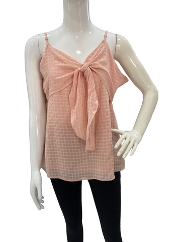 Blusa rosa de tirantes con moño