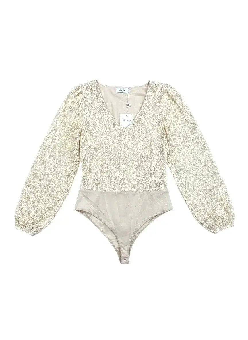 Blusa encaje beige by Yanet Collective