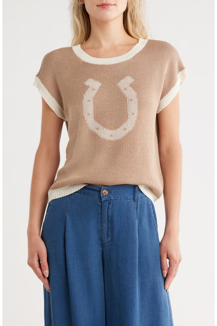 Suéter de Punto Beige con Detalle de Logo - Elegancia Boutique
