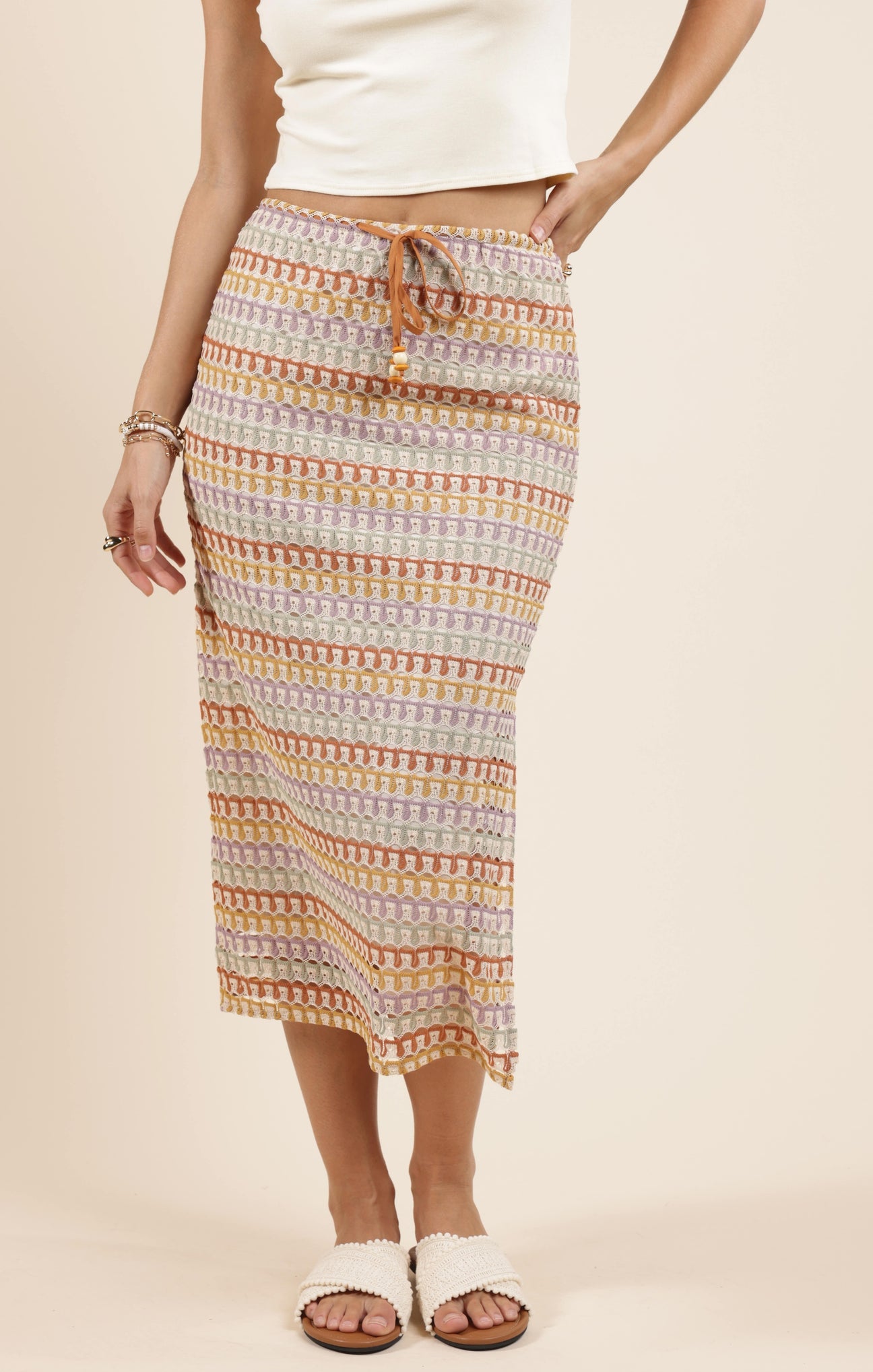 Falda Maxi Beige con Detalle Estampado - Estilo Boutique