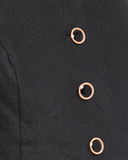 Chaleco Top Negro de Lino Botones Bordes Dorados