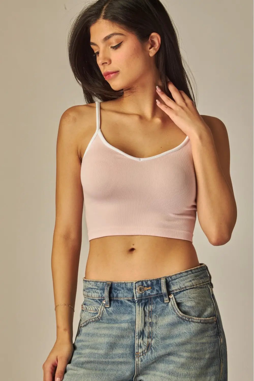 Top Seamless Sweetheart con Tirantes – Básico y Sofisticado by Yanet Collective