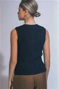 Chaleco Tejido Negro Abotonado by Yanet Collective