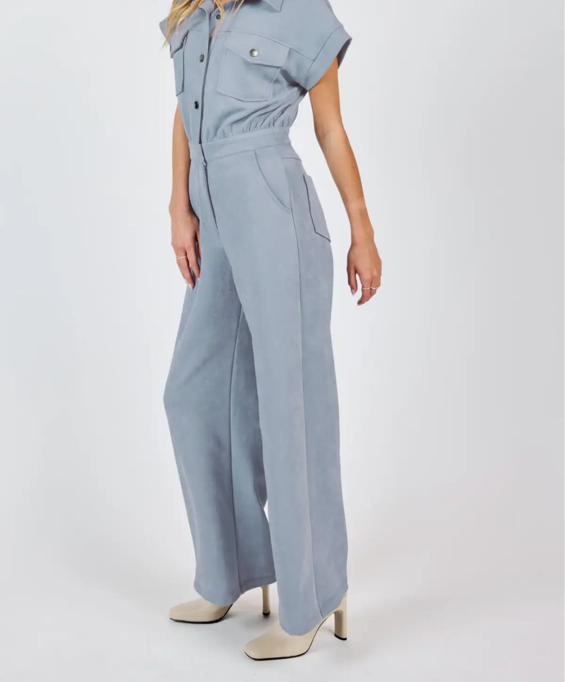 Enterizo azul de gamuza Romper Azul by Yanet Collective